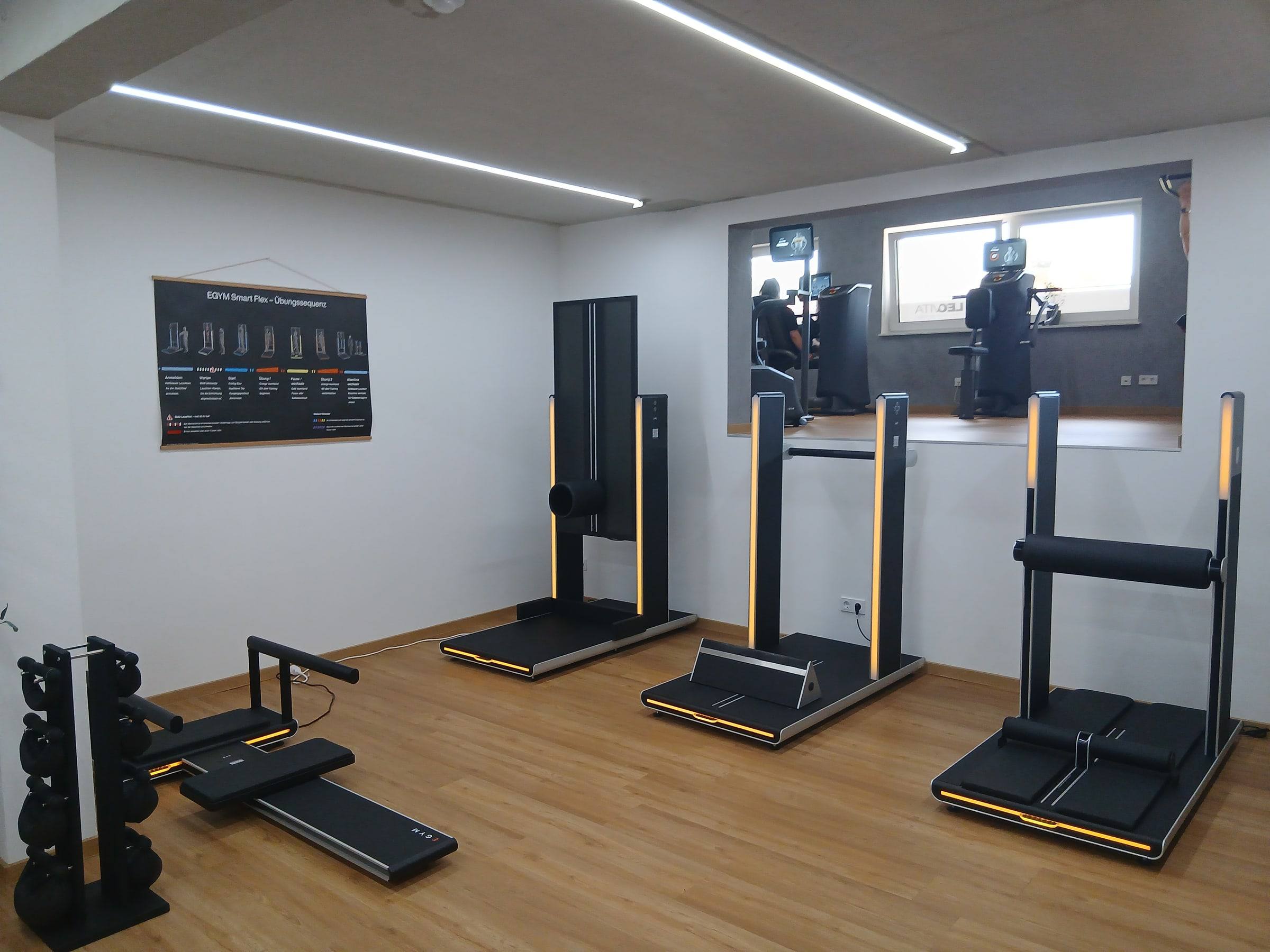 Stationen für das Beweglichkeitstraining EGYM Flexx